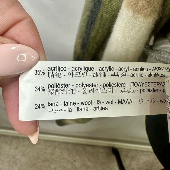 ZARA Wool Blend Plaid Tartan
Overshirt Jacket Shirt button up size S - Picture 12 of 13